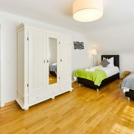 Ferienhaus Vier Jahreszeiten Bad Urach Esterno foto
