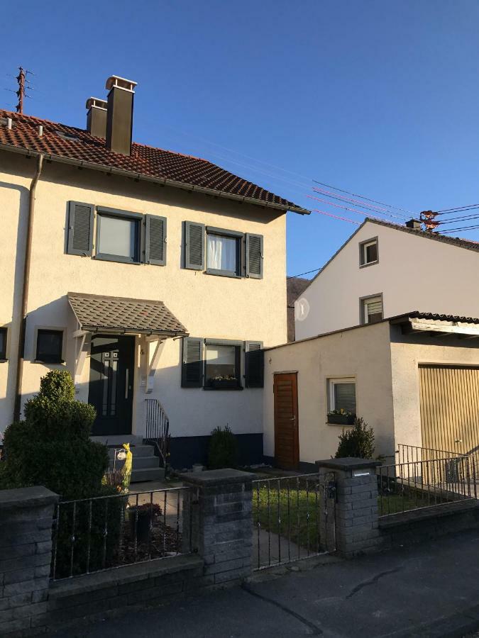 Ferienhaus Vier Jahreszeiten Bad Urach Esterno foto